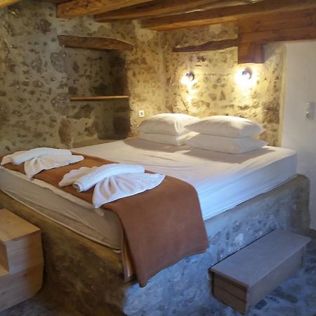 Heracles Traditional Cretan Houses Spilion Bilik gambar