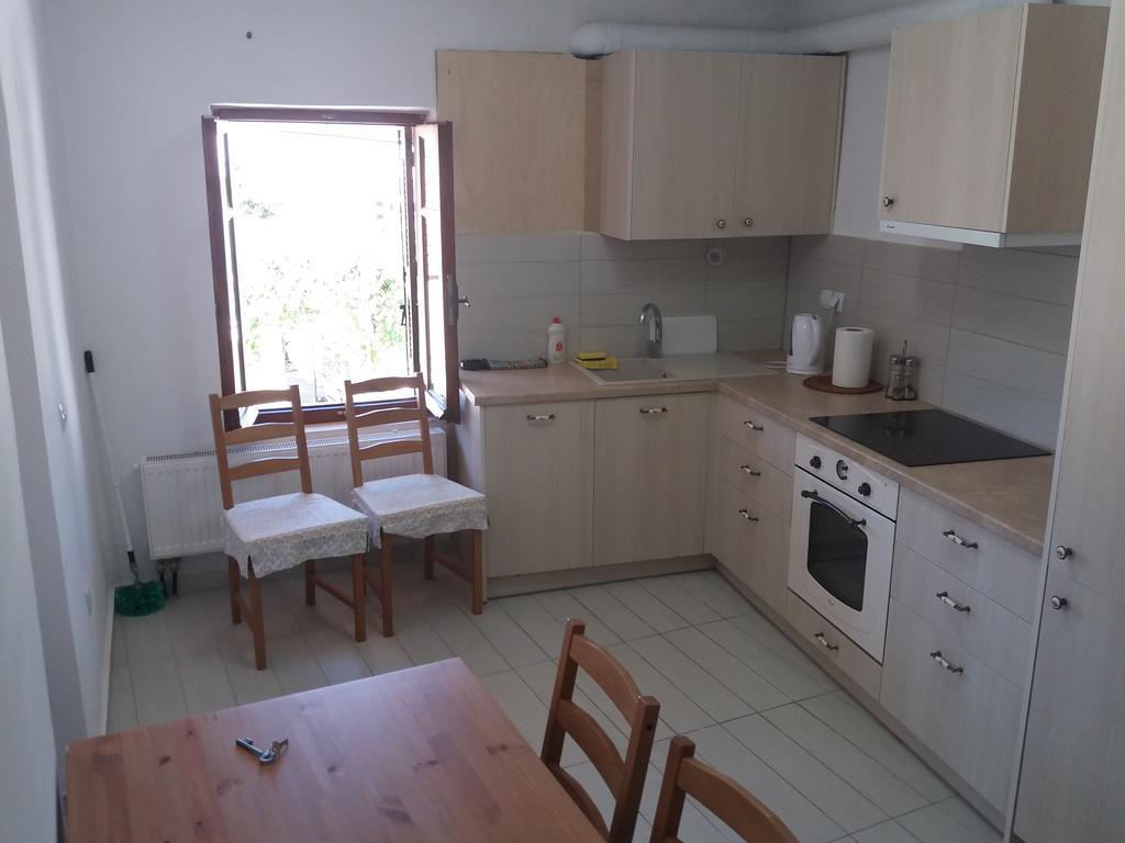 Heracles Traditional Cretan Houses Spilion Bilik gambar